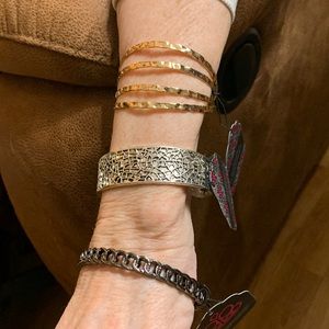 Costume jewelry paparazzi